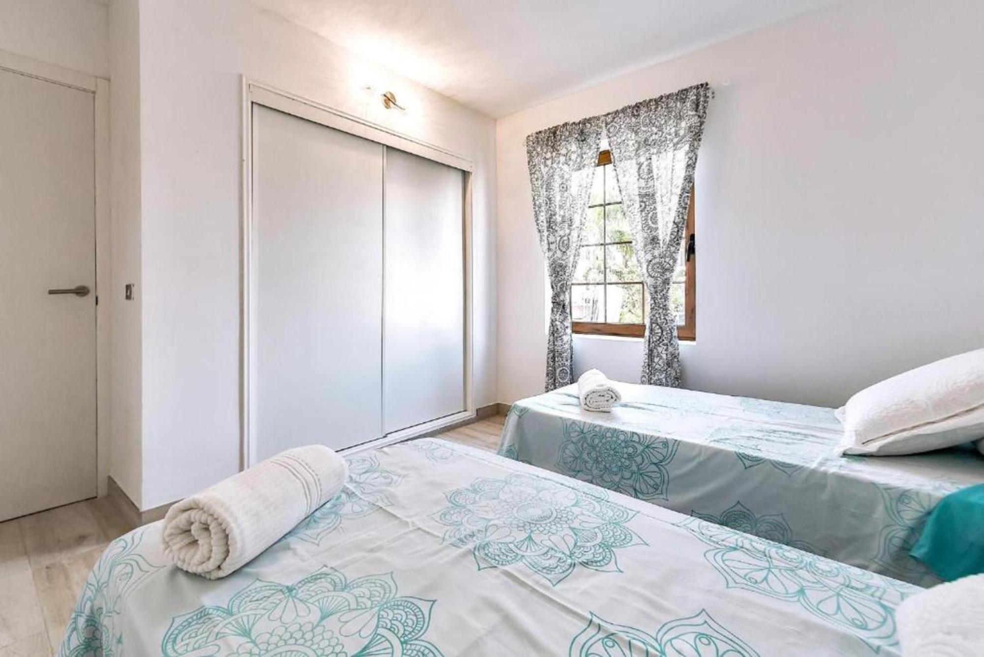 Two Bedroom Apartment In Playa De Las Americas, Free Wifi Exterior photo